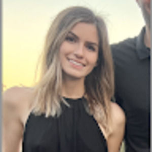 Meet your Posher, Jaclyn